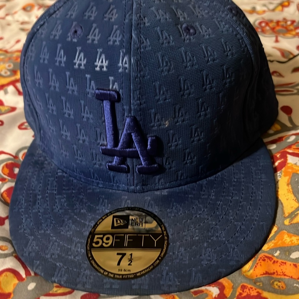New Era Los Angeles Dodgers fitted cap with embroidered LA print all over